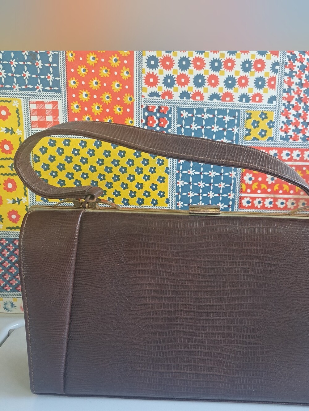 Brown Crocodile Skin Texture Vintage Handbag